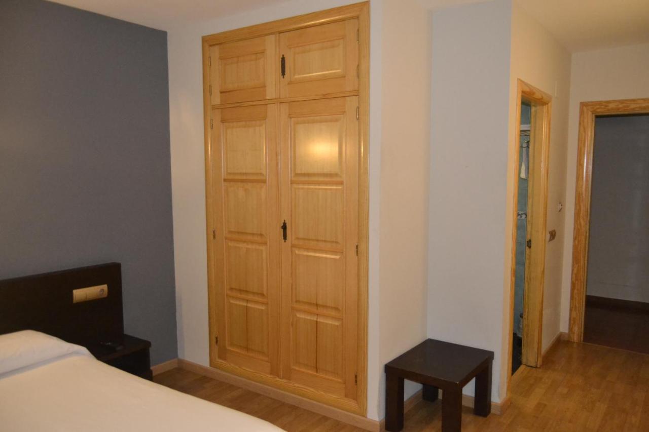 טורדסיאס Hotel El Tratado מראה חיצוני תמונה