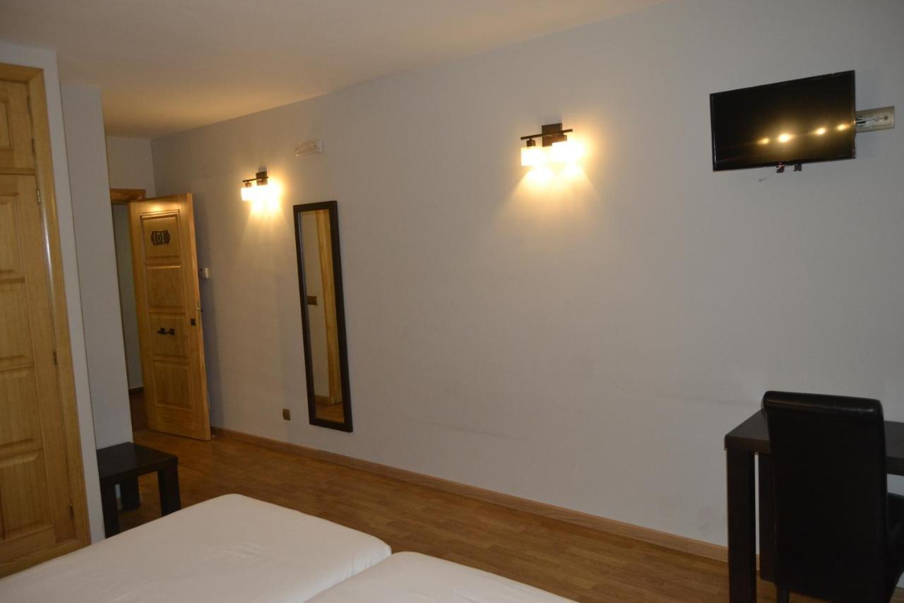 טורדסיאס Hotel El Tratado מראה חיצוני תמונה