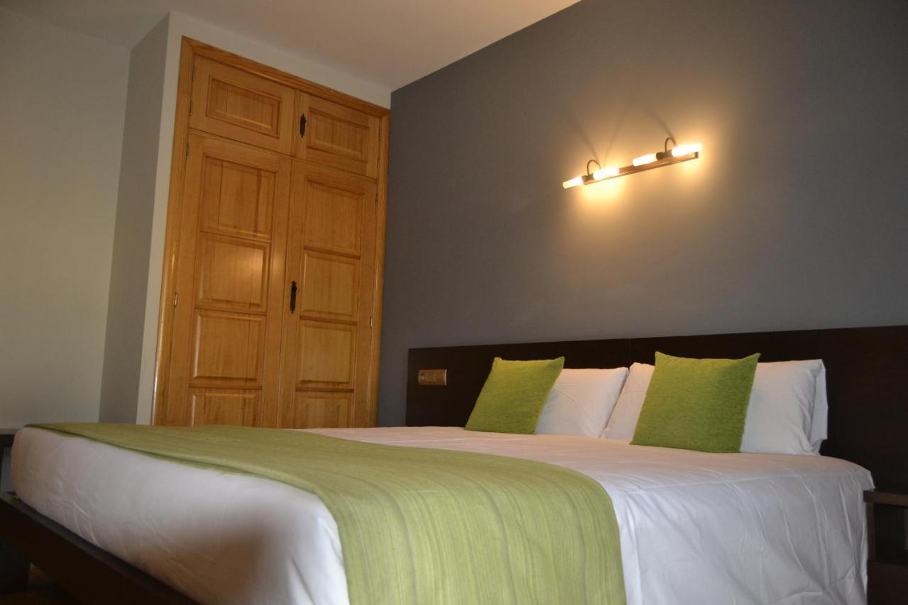 טורדסיאס Hotel El Tratado מראה חיצוני תמונה