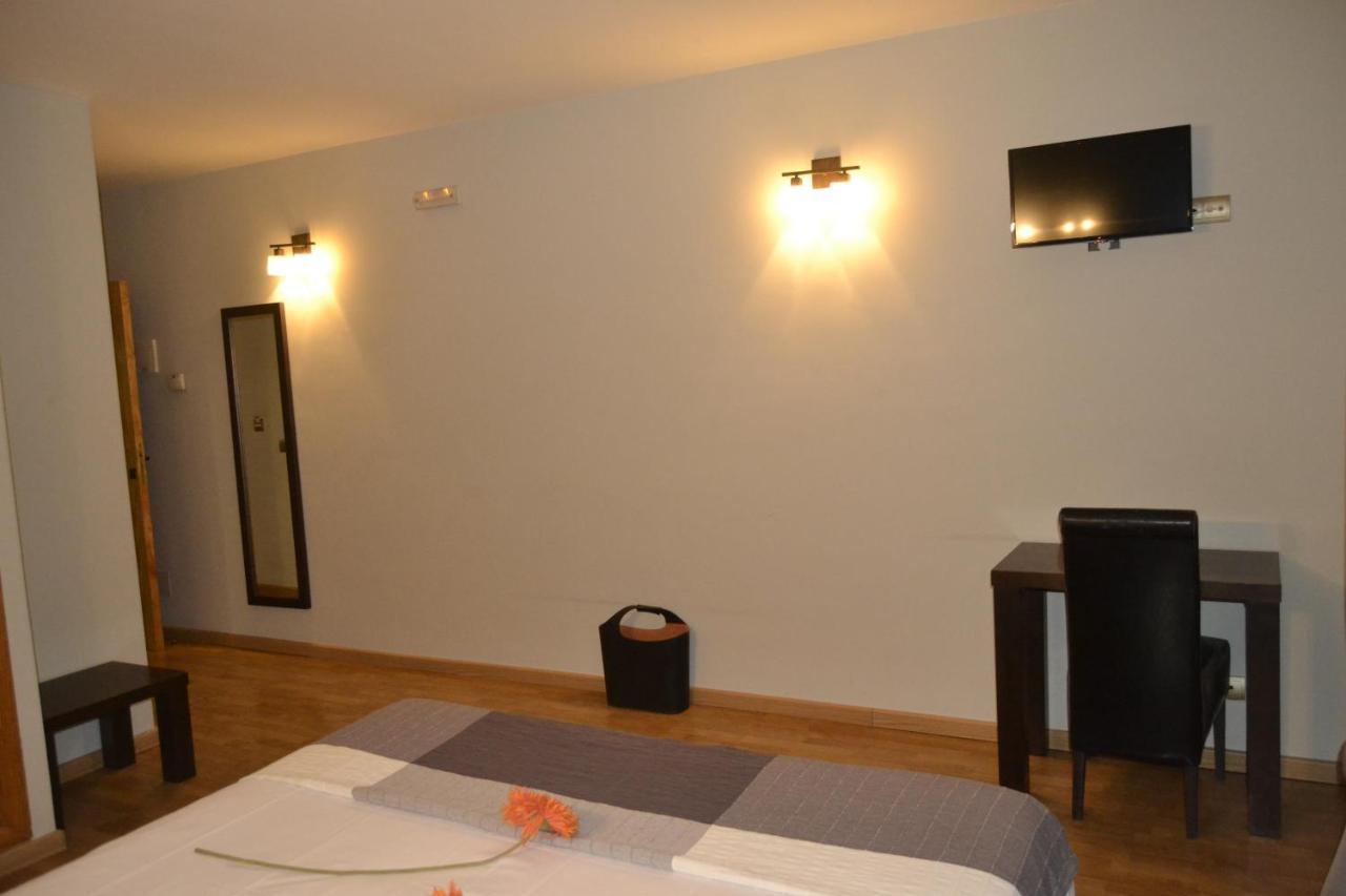 טורדסיאס Hotel El Tratado מראה חיצוני תמונה