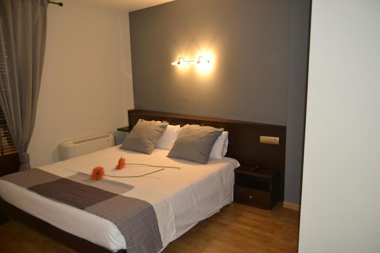 טורדסיאס Hotel El Tratado מראה חיצוני תמונה